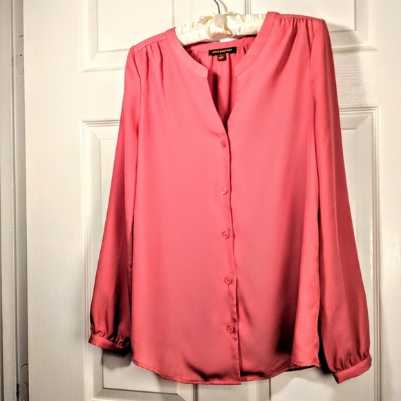 Hive & Honey Pink Button Down Blouse Small - Picture 1 of 7